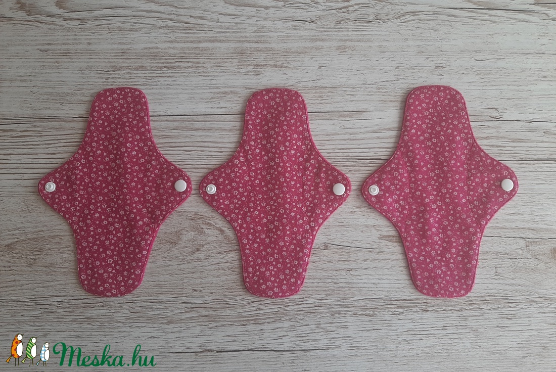 Tisztasági betét, intim betét,pink alapon fehér apró virágmintás pamutvászonból és pink flanellból,NoWaste - szépségápolás - intim higiénia - tisztasági betét - Meska.hu Tisztasági betét, intim betét,pink alapon fehér apró virágmintás pamutvászonból és pink flanellból,NoWaste - szépségápolás - intim higiénia - tisztasági betét - Meska.hu