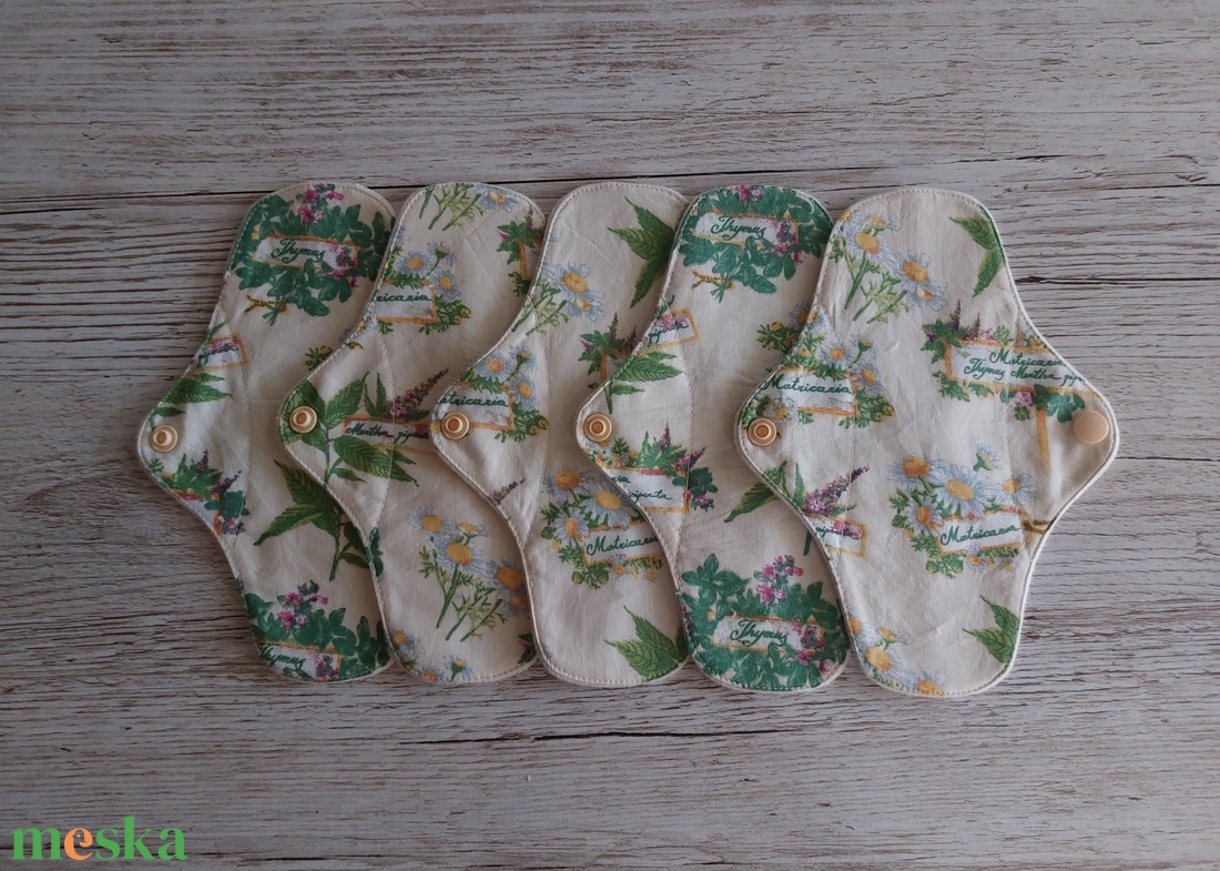 Tisztasági betét,intim betét,ekrü alapon gyógynövényes pamutvászonból, flannel alsórésszel,NoWaste - szépségápolás - intim higiénia - tisztasági betét - Meska.hu Tisztasági betét,intim betét,ekrü alapon gyógynövényes pamutvászonból, flannel alsórésszel,NoWaste - szépségápolás - intim higiénia - tisztasági betét - Meska.hu
