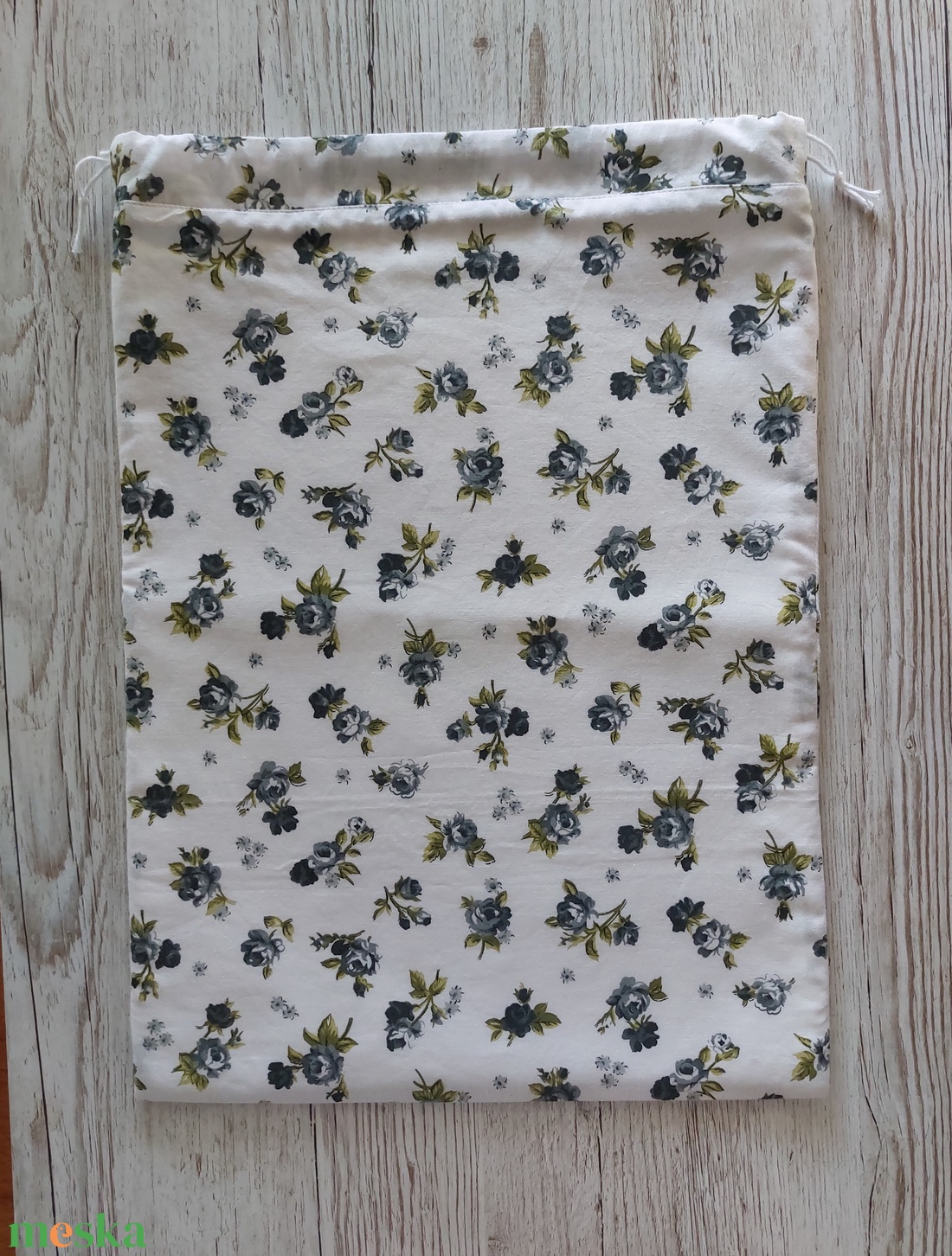 NoWaste kenyeres zsák,fehér alapon szürke rózsás vászonból,  PUL béléssel - táska & tok - bevásárlás & shopper táska - kenyeres zsák - Meska.hu