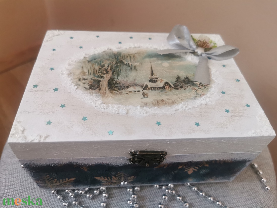 Karácsonyi dobozka - karácsony - karácsonyi ajándékozás - karácsonyi ajándékcsomagolás - Meska.hu Karácsonyi dobozka - karácsony - karácsonyi ajándékozás - karácsonyi ajándékcsomagolás - Meska.hu