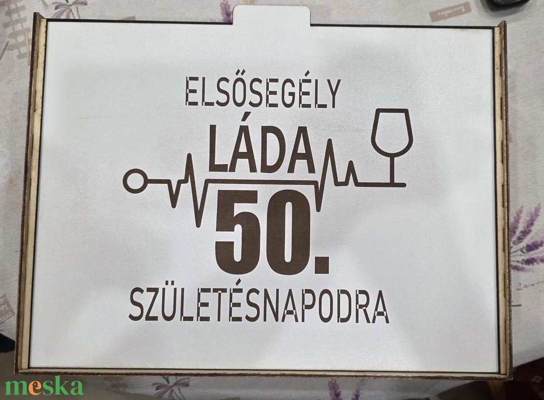 Gravírozott születésnapi box - otthon & életmód - konyhafelszerelés, tálalás - italos kellékek - boros díszdoboz - Meska.hu