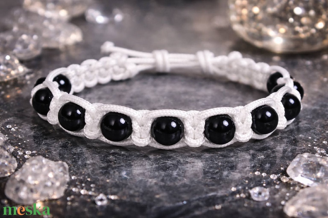Védelem karkötő - ékszer - karkötő - gyöngyös karkötő - Meska.hu