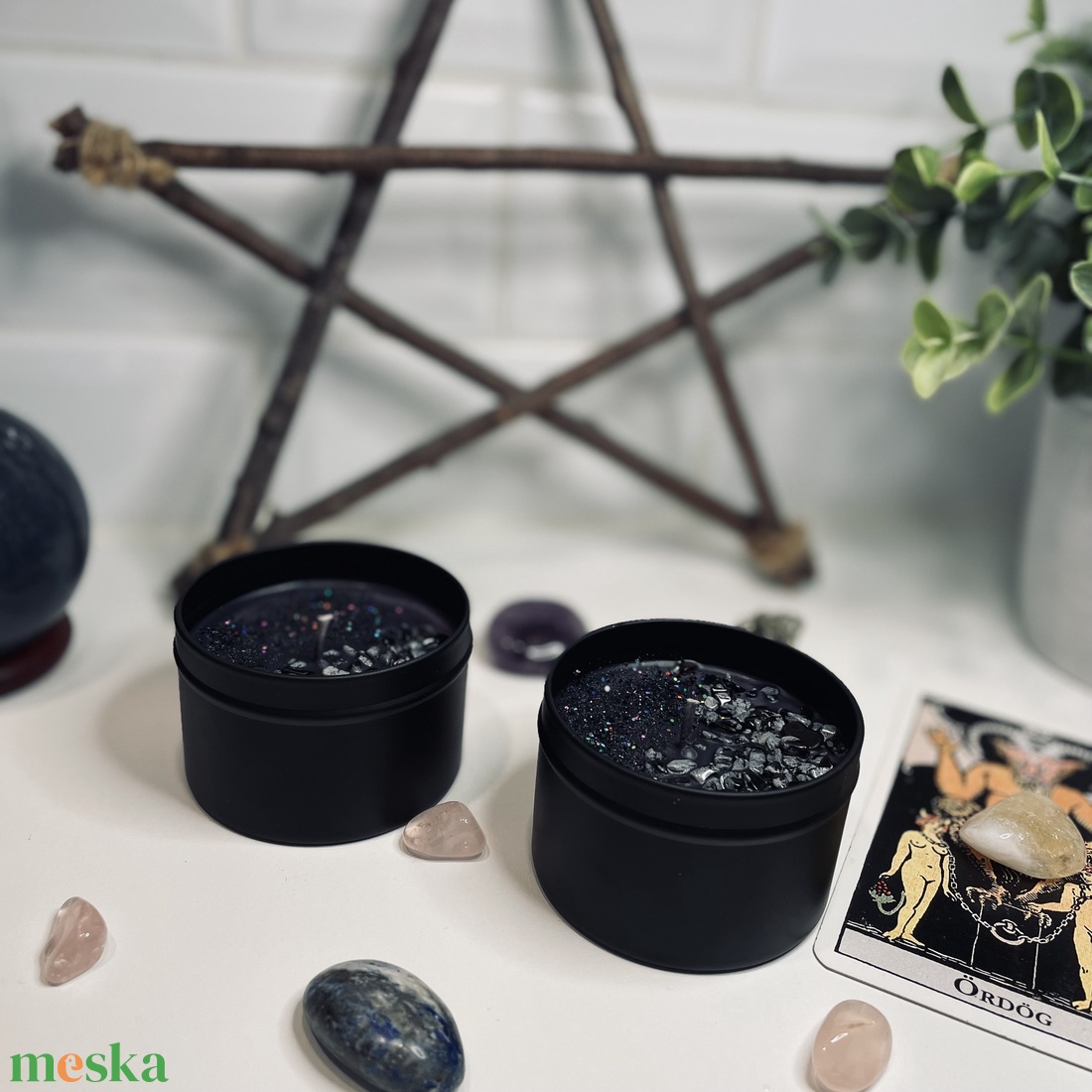 Hekate védelmi/árnyékmunka mágiagyertya obszidián kristállyal (fekete szójagyertya) - otthon & életmód - gyertya, illat, aroma - gyertya - Meska.hu