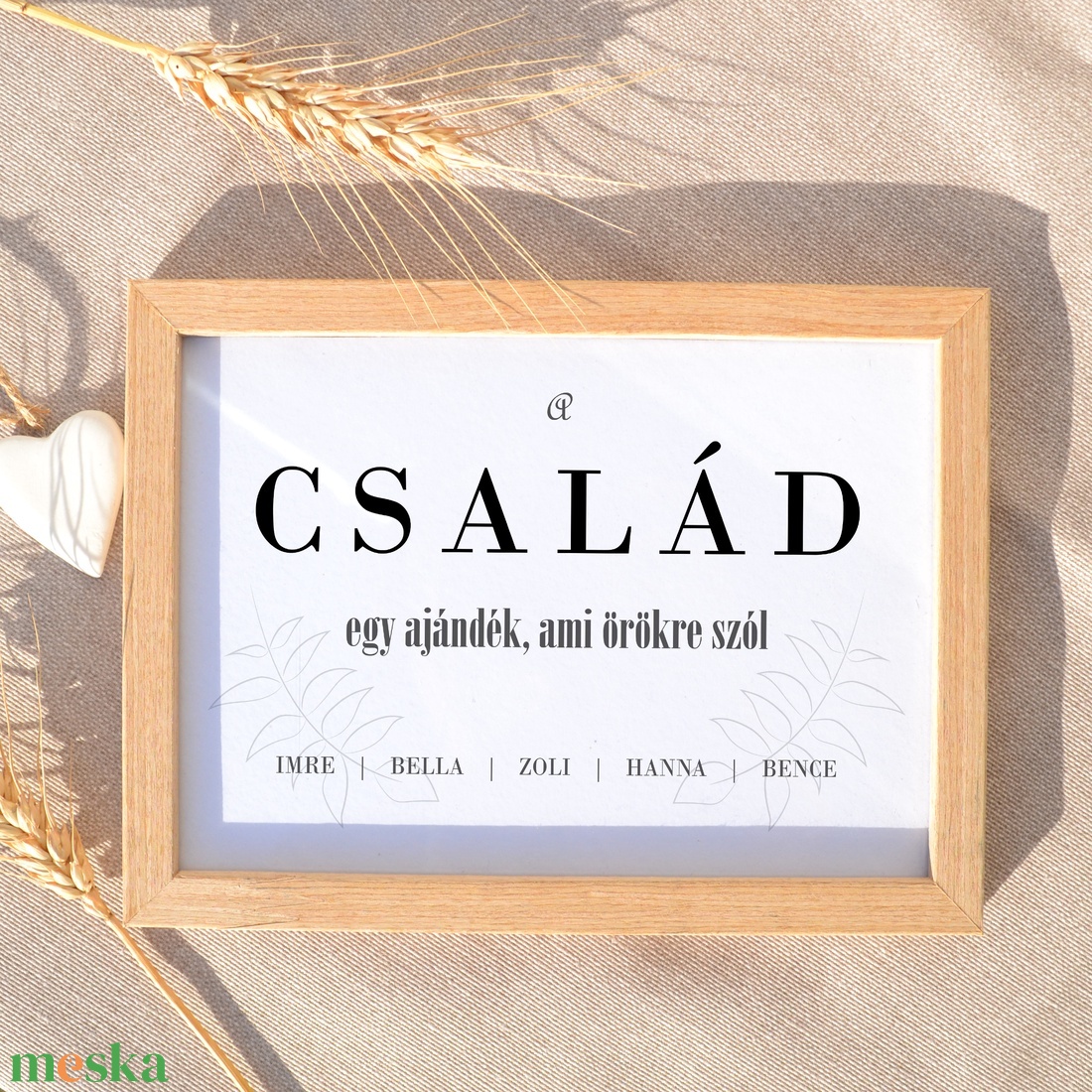 Minimalista családi dekor saját nevekkel A/4-es méretben (digitális kép vagy fotópapírra nyomtatva) fekete-fehér - otthon & életmód - dekoráció - fali és függő dekoráció - betű & név - Meska.hu