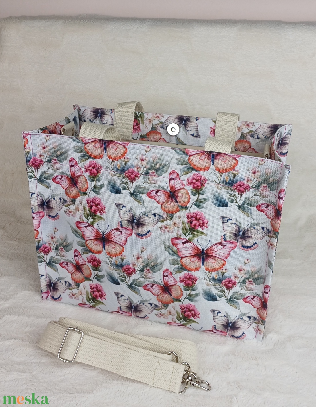 Pillangós  romantikus, shopper, bevásárló, munkábajárós, ebédhordós  kézben és vállon is hordható táska - táska & tok - kézitáska & válltáska - kézitáska - Meska.hu