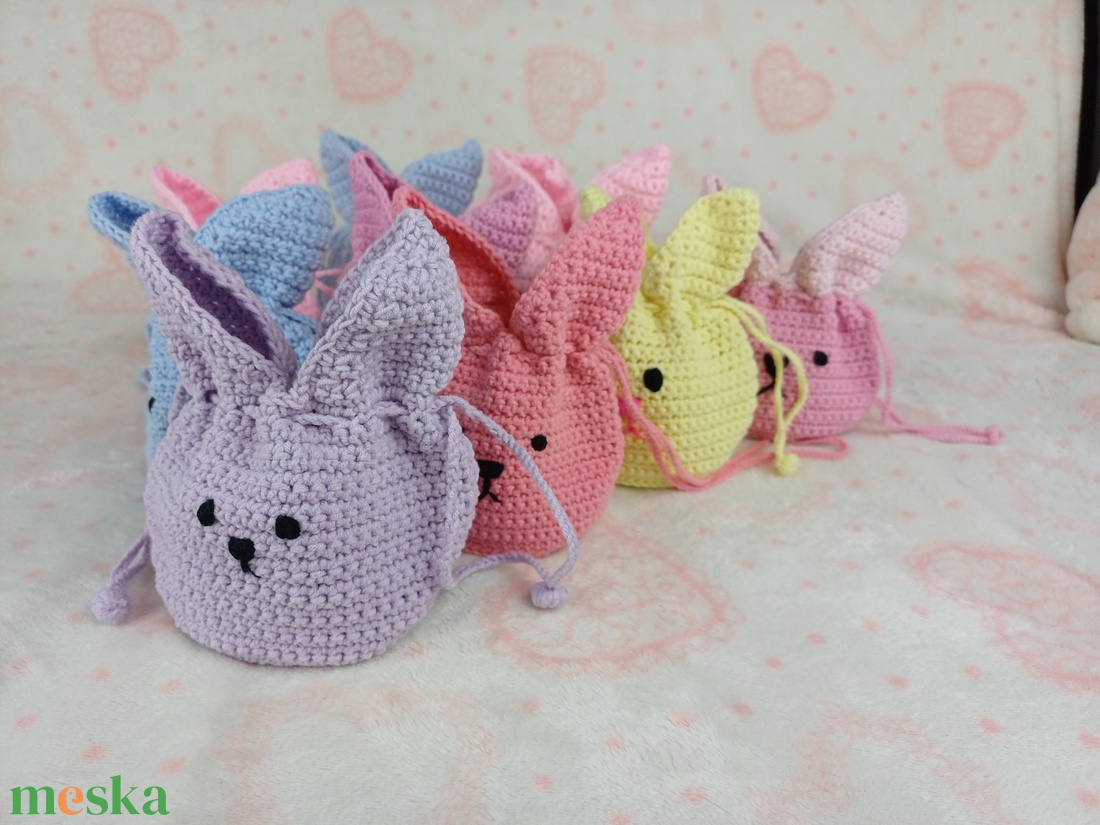 Csokiátadó, csokigyűjtő nyuszis szüzyők - ünnepi díszek, dekorációk - húsvéti díszek és dekorációk - húsvéti ajándékátadó - Meska.hu