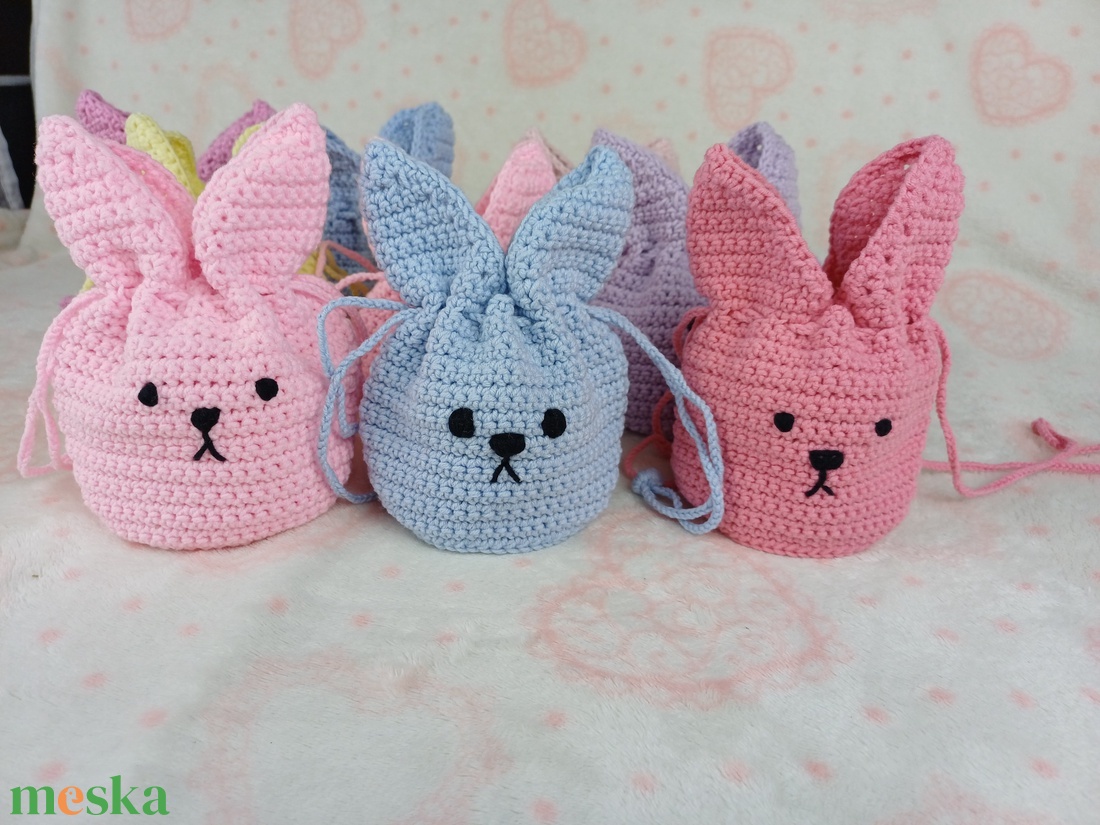 Csokiátadó, csokigyűjtő nyuszis szüzyők - ünnepi díszek, dekorációk - húsvéti díszek és dekorációk - húsvéti ajándékátadó - Meska.hu