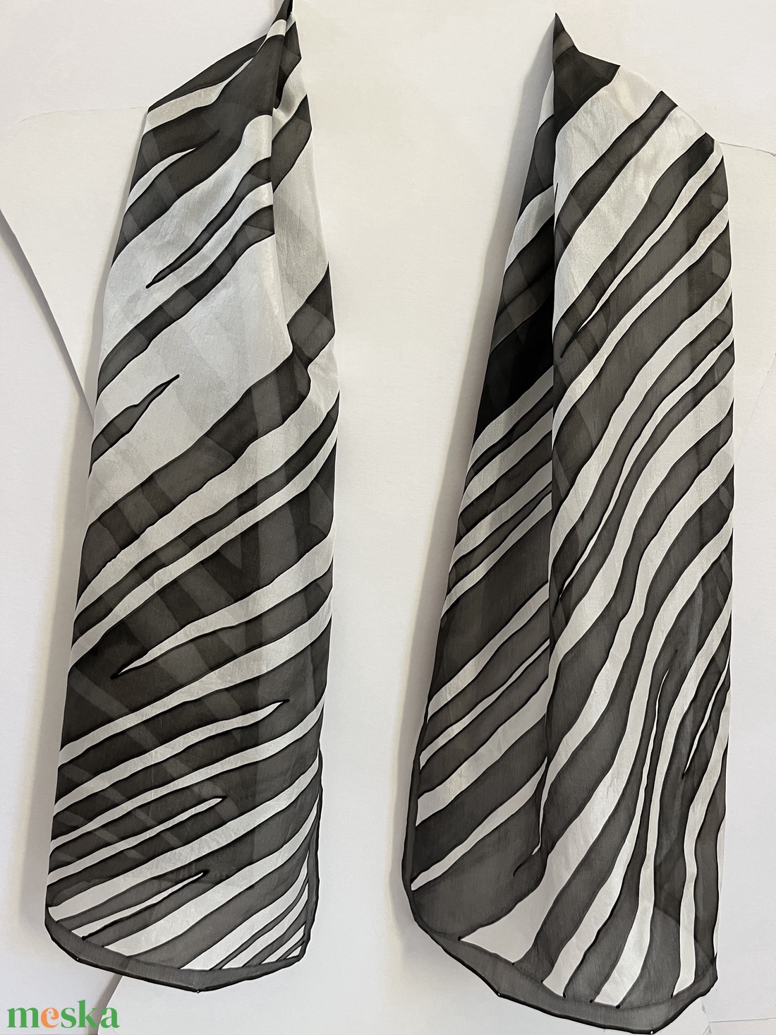 Zebra Sál - fekete - fehér - ruha & divat - sál, sapka, kendő - sál - Meska.hu