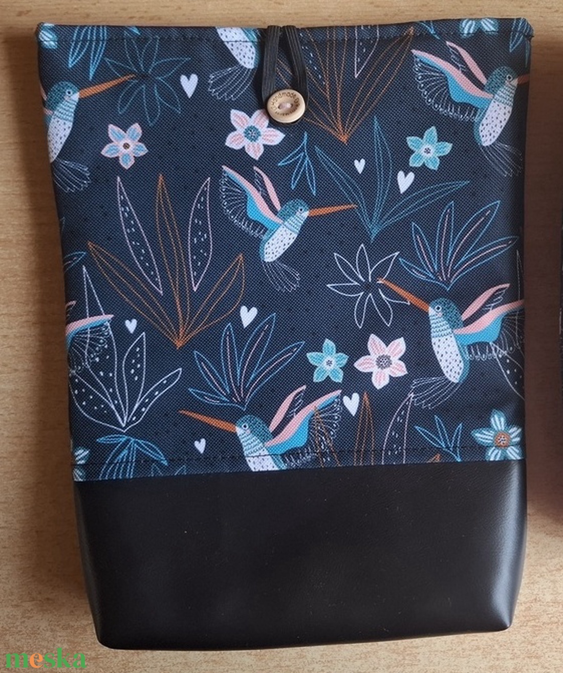 Könyvvédő tok - Kolibris - könyv & zene - könyvtok - Meska.hu Könyvvédő tok - Kolibris - könyv & zene - könyvtok - Meska.hu