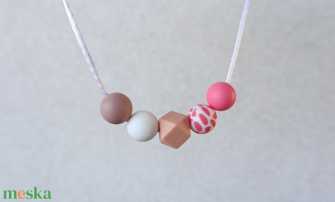 Szoncha szilikon szenzoros és rágcsalánc - ékszer - nyaklánc - bogyós nyaklánc - Meska.hu