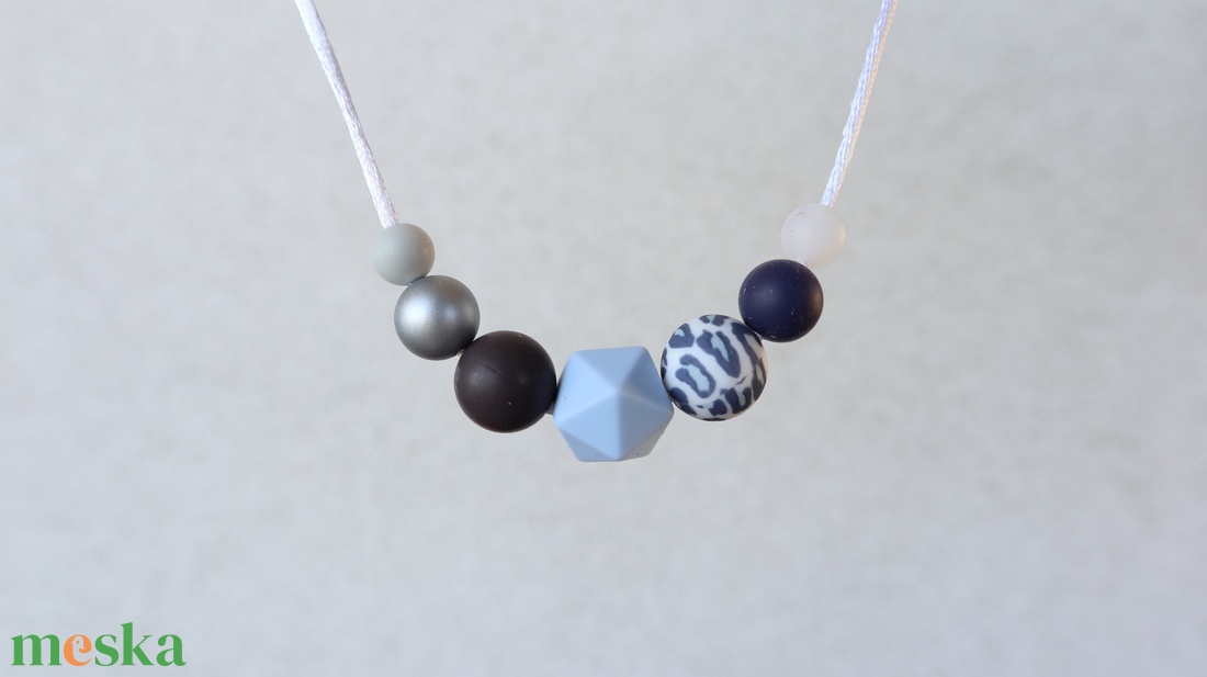 Szoncha szilikon szenzoros és rágcsalánc - ékszer - nyaklánc - bogyós nyaklánc - Meska.hu