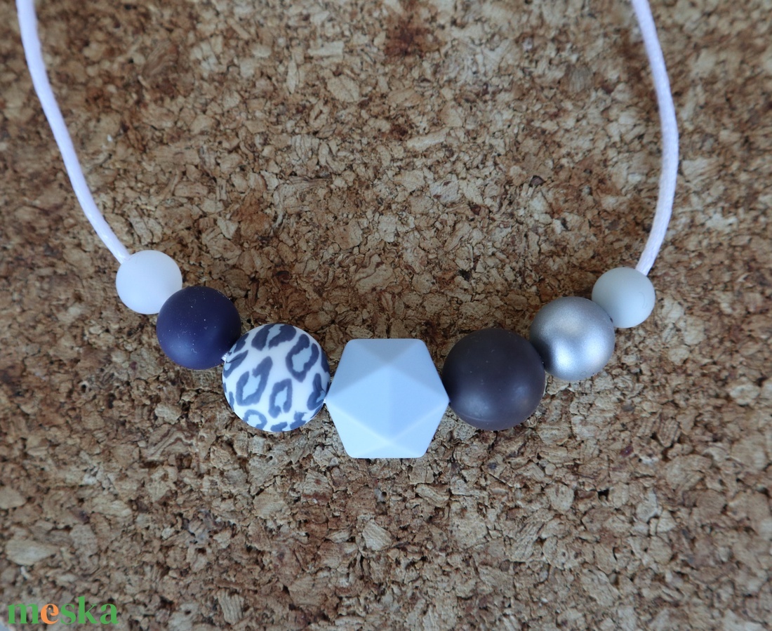 Szoncha szilikon szenzoros és rágcsalánc - ékszer - nyaklánc - bogyós nyaklánc - Meska.hu