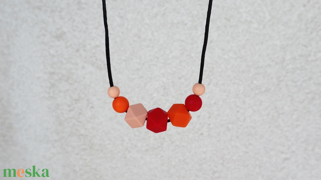 Szoncha szilikon szenzoros és rágcsalánc - ékszer - nyaklánc - bogyós nyaklánc - Meska.hu