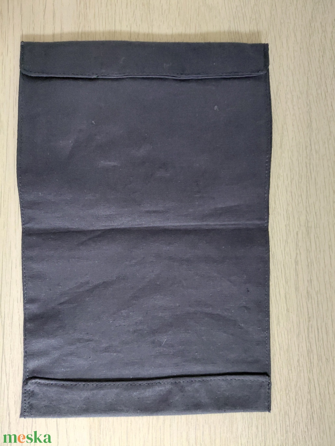 Könyvboritó nemezképpel -  - Meska.hu