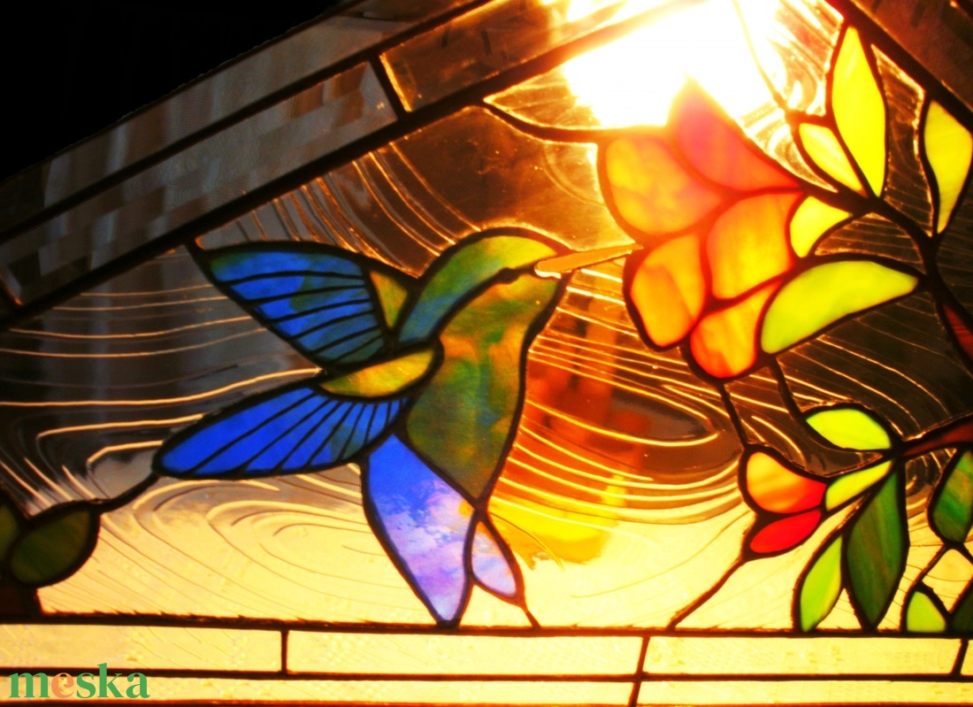 Kolibris ablakbetét tiffanyból - otthon & életmód - bútor - más bútor - Meska.hu Kolibris ablakbetét tiffanyból - otthon & életmód - bútor - más bútor - Meska.hu