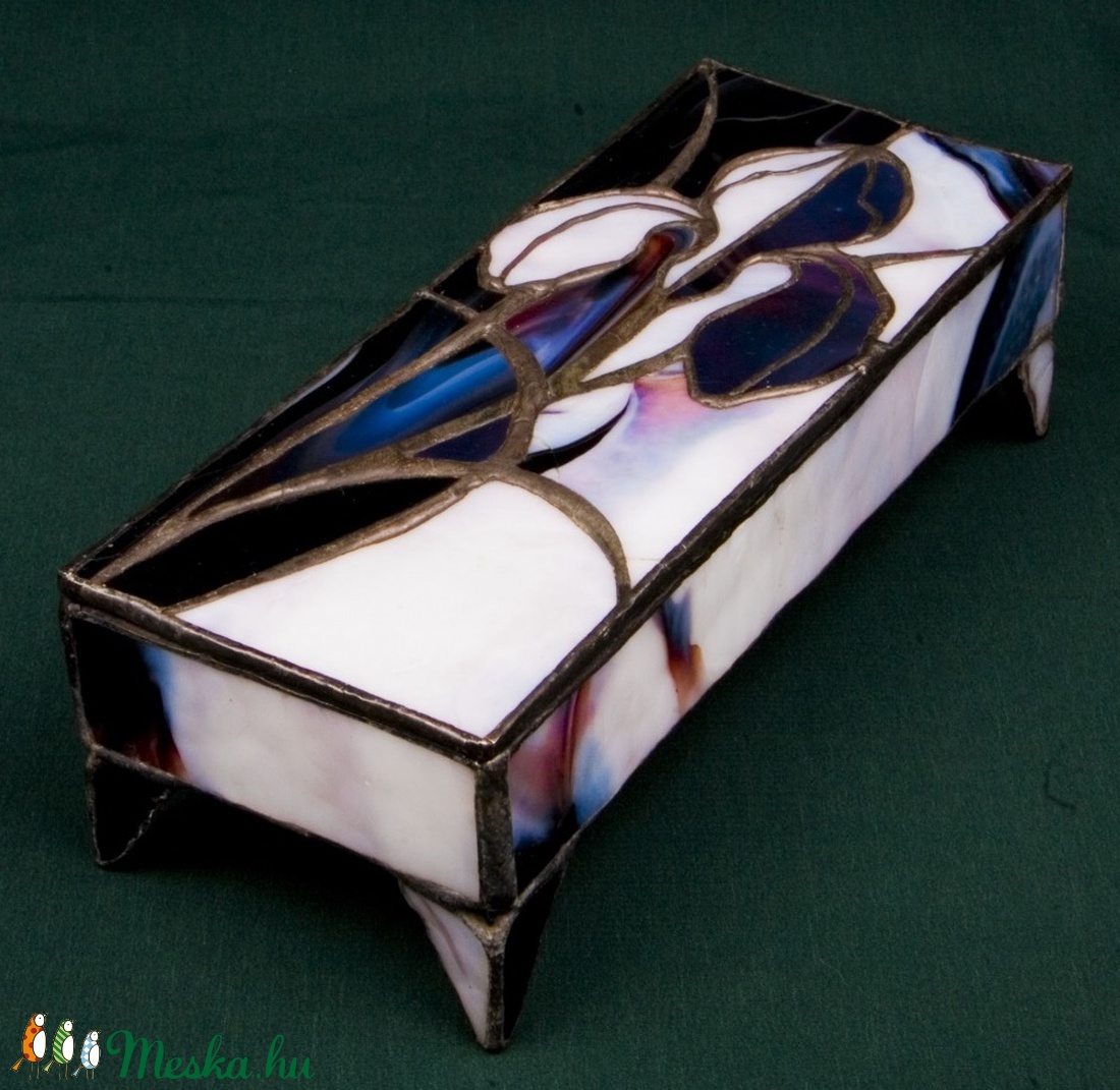  Tiffany Nőszirmos -ékszerdoboz - ékszer - ékszertartó - ékszerdoboz - Meska.hu