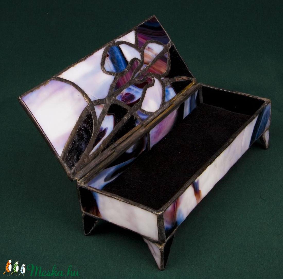  Tiffany Nőszirmos -ékszerdoboz - ékszer - ékszertartó - ékszerdoboz - Meska.hu