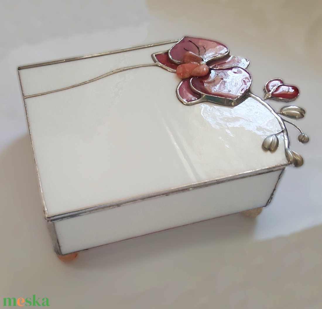 3D Orchideás ékszerdoboz tiffany üvegből - ékszer - ékszertartó - ékszerdoboz - Meska.hu 3D Orchideás ékszerdoboz tiffany üvegből - ékszer - ékszertartó - ékszerdoboz - Meska.hu