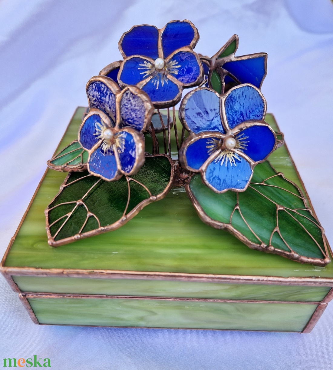 Kék-árvácska ékszerdoboz 3D - ékszer - ékszertartó - ékszerdoboz - Meska.hu