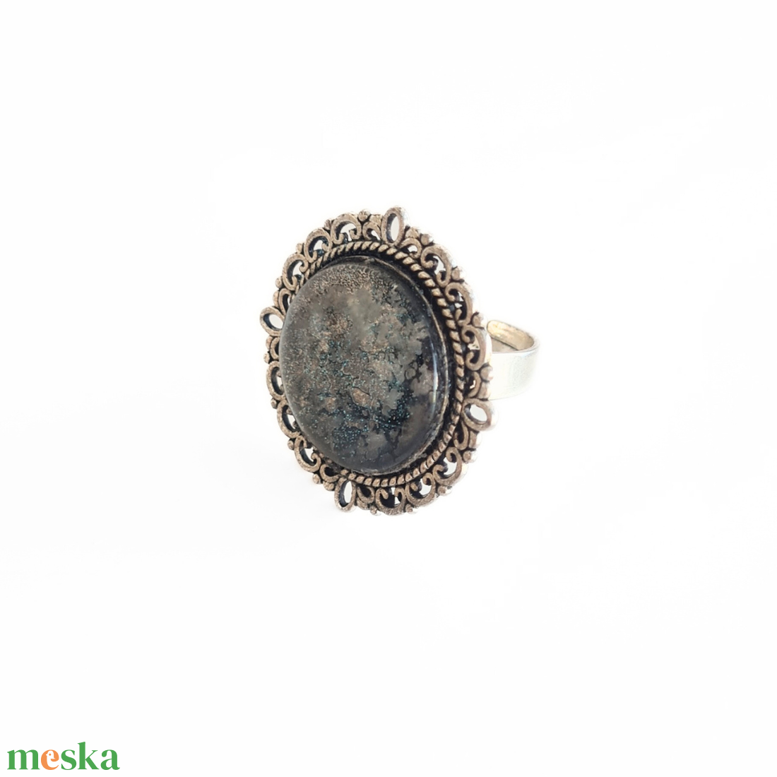 Elegáns, romantikus üveglencsés gyűrű nemeasacél foglalattal - ékszer - gyűrű - üveglencsés gyűrű - Meska.hu Elegáns, romantikus üveglencsés gyűrű nemeasacél foglalattal - ékszer - gyűrű - üveglencsés gyűrű - Meska.hu
