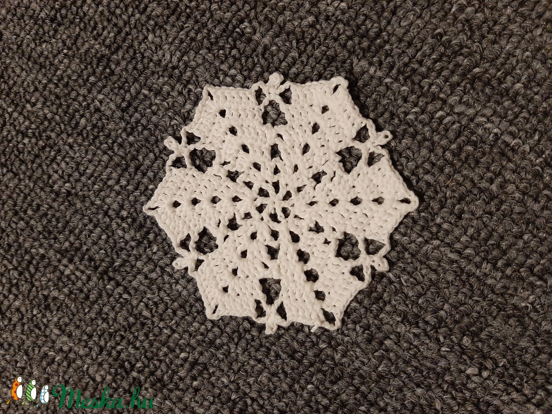 Horgolt hópehely 4. - otthon & életmód - dekoráció - dísztárgy - Meska.hu