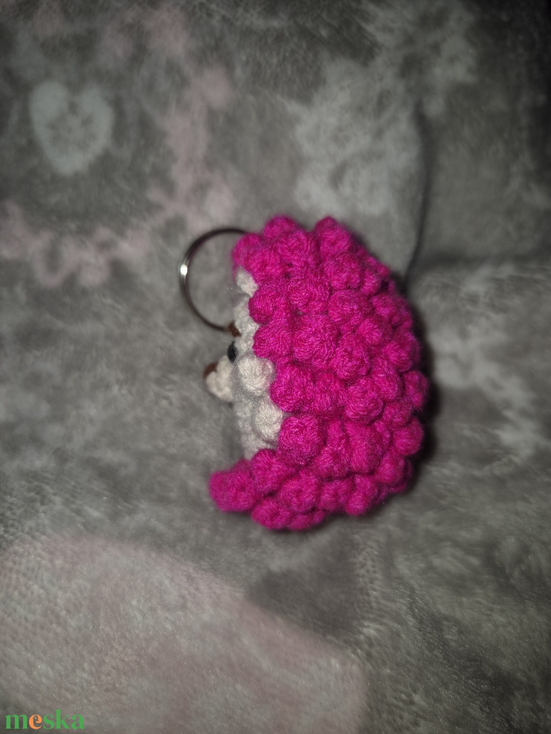 Sünis kulcstartó  - táska & tok - kulcstartó & táskadísz - kulcstartó - Meska.hu