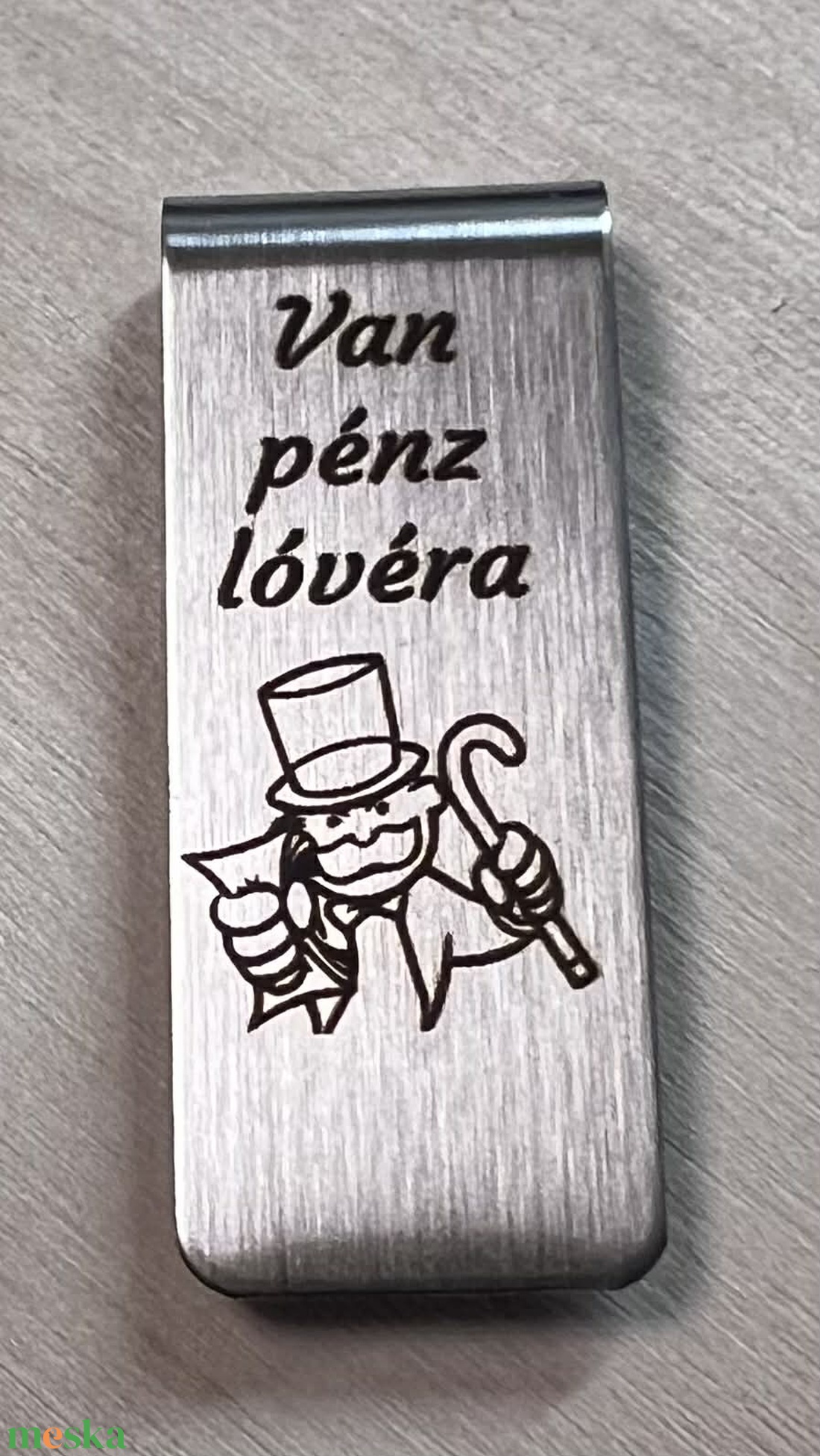 Gravírozott pénzcsipesz dinó tojásba csomagolva - otthon & életmód - papír, írószer - ajándékozás kellékei - pénzátadó doboz - Meska.hu