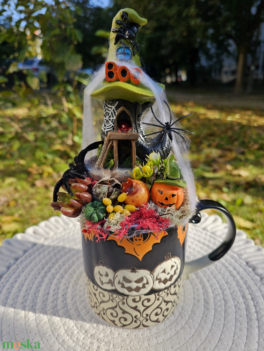 Halloween-i bögrés dekoráció - otthon & életmód - dekoráció - asztal és polc dekoráció - asztaldísz - Meska.hu Halloween-i bögrés dekoráció - otthon & életmód - dekoráció - asztal és polc dekoráció - asztaldísz - Meska.hu
