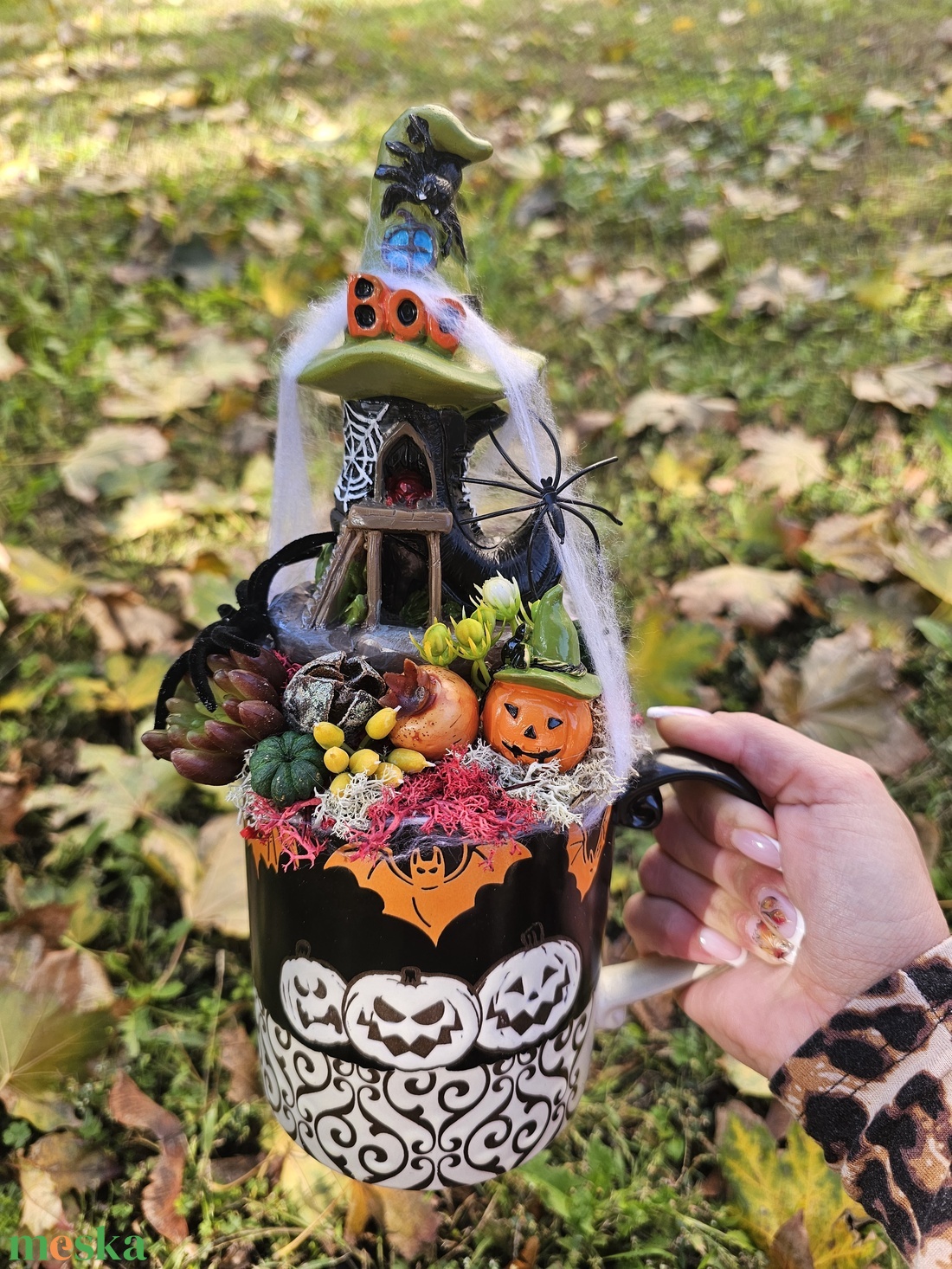 Halloween-i bögrés dekoráció - otthon & életmód - dekoráció - asztal és polc dekoráció - asztaldísz - Meska.hu Halloween-i bögrés dekoráció - otthon & életmód - dekoráció - asztal és polc dekoráció - asztaldísz - Meska.hu