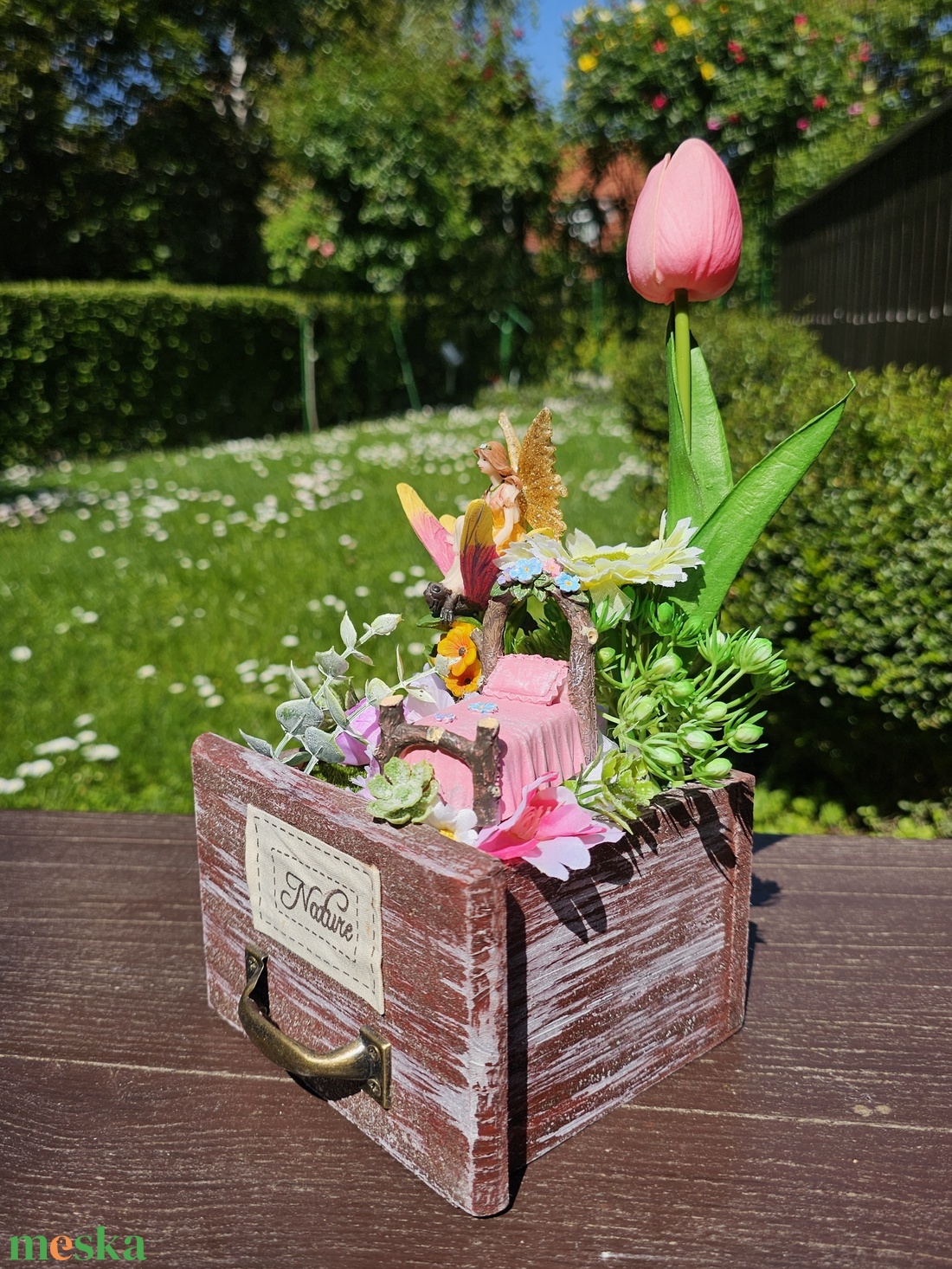 Fióknyi tündérkert tündérrel pillangó háton - otthon & életmód - dekoráció - asztal és polc dekoráció - asztaldísz - Meska.hu