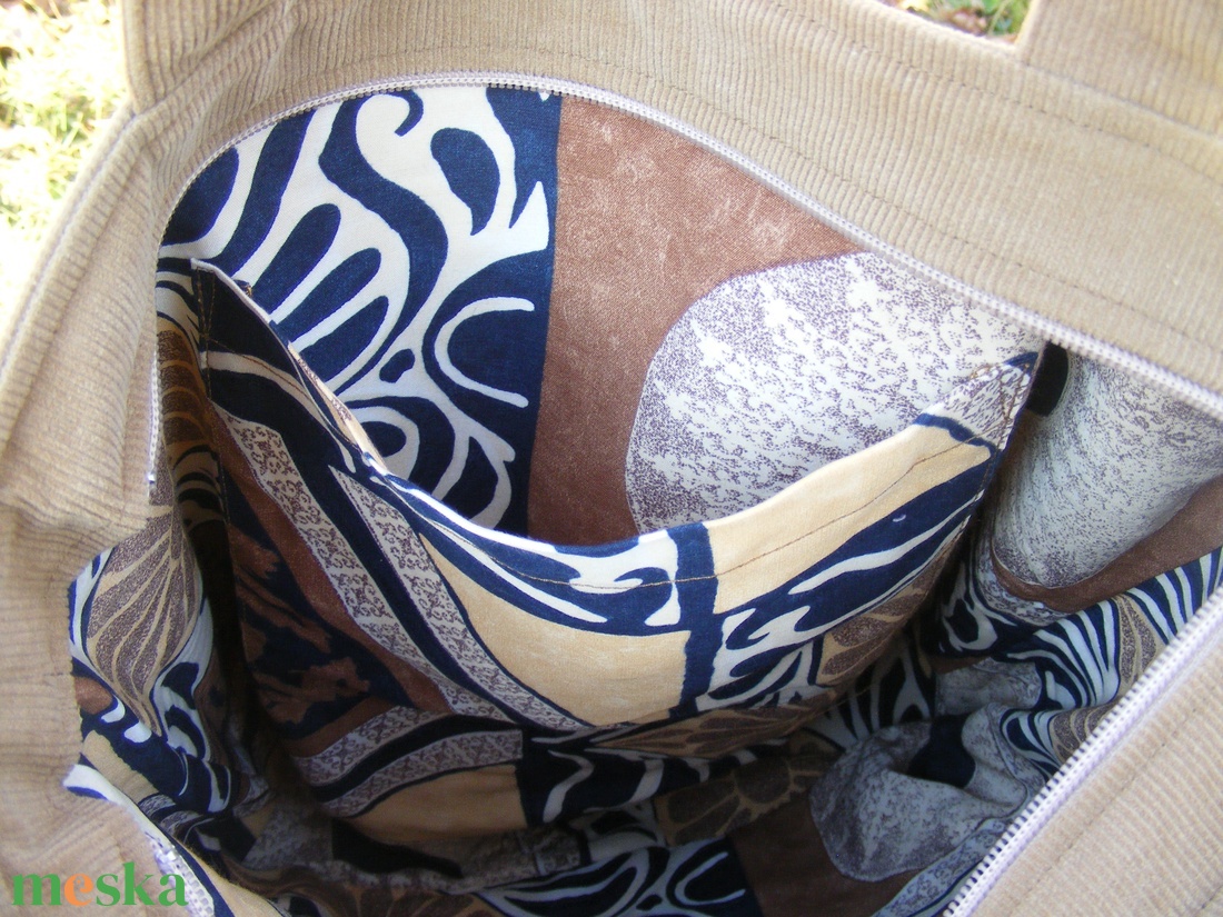 Őszí hímzett táska - táska & tok - kézitáska & válltáska - válltáska - Meska.hu