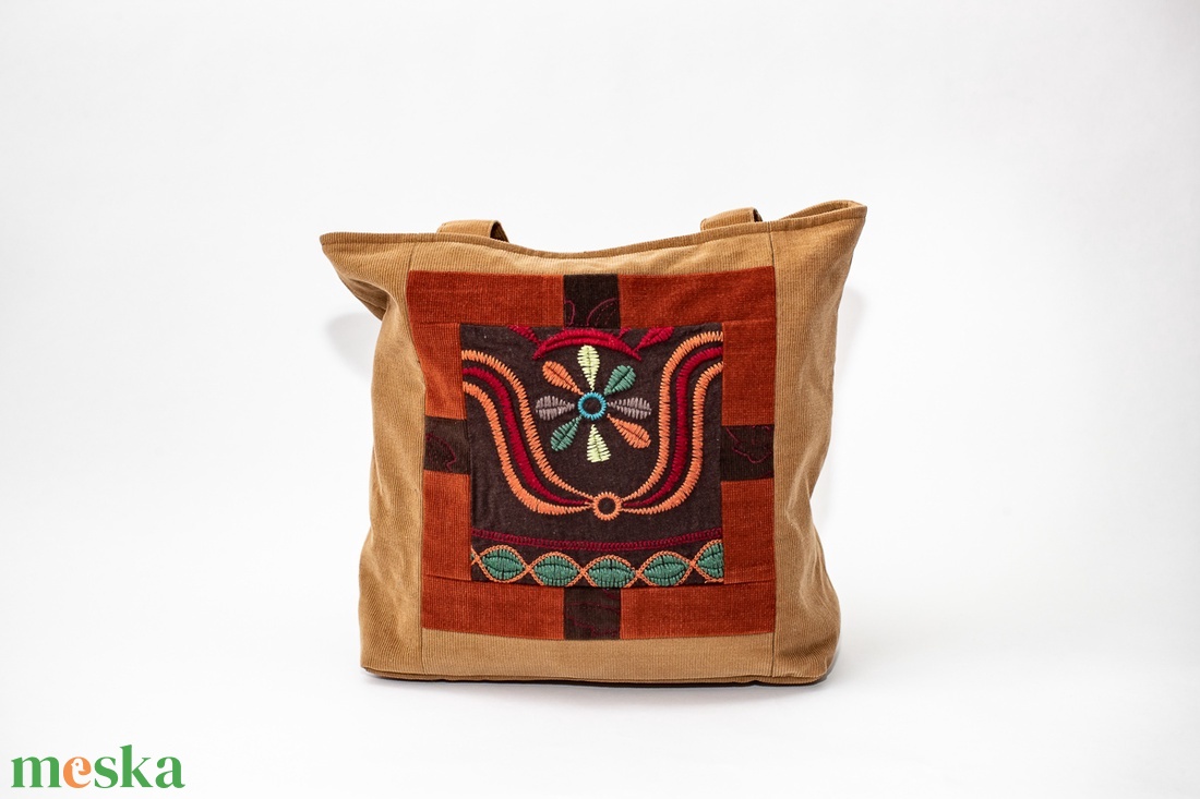 Őszí hímzett táska - táska & tok - kézitáska & válltáska - válltáska - Meska.hu