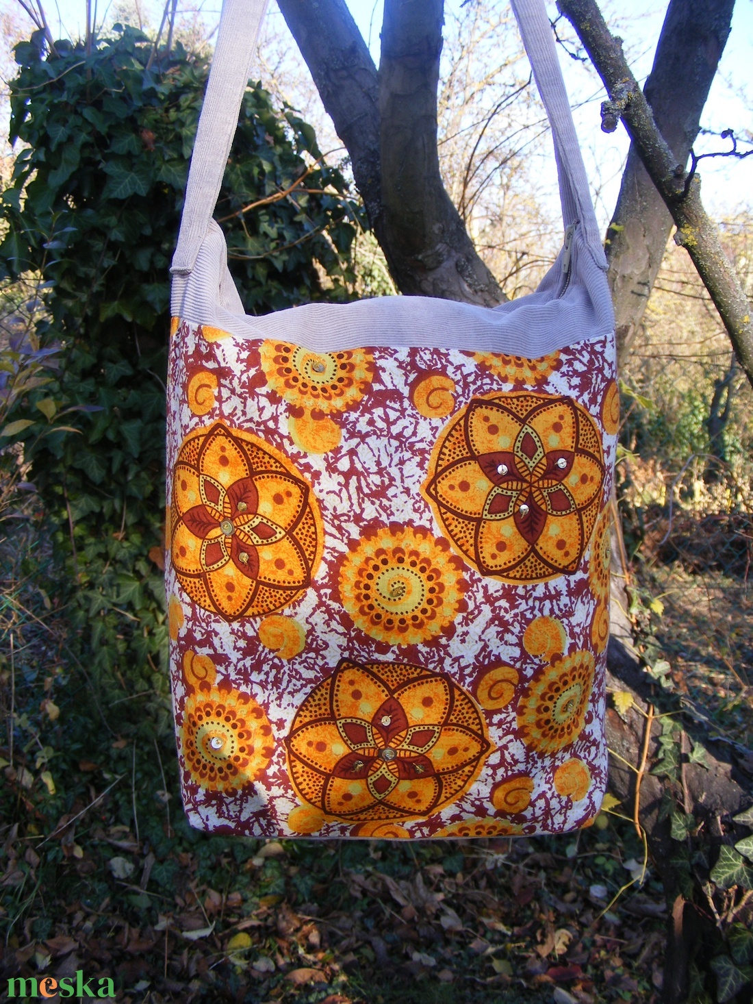 Narancs-bézs táska - táska & tok - kézitáska & válltáska - tarisznya - Meska.hu