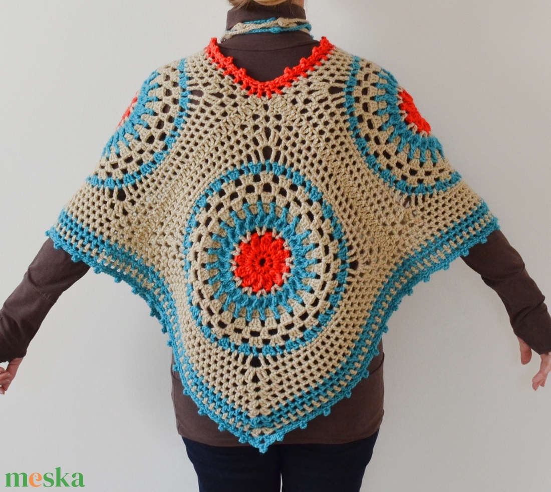 Mandala poncsó - ruha & divat - női ruha - poncsó - Meska.hu Mandala poncsó - ruha & divat - női ruha - poncsó - Meska.hu