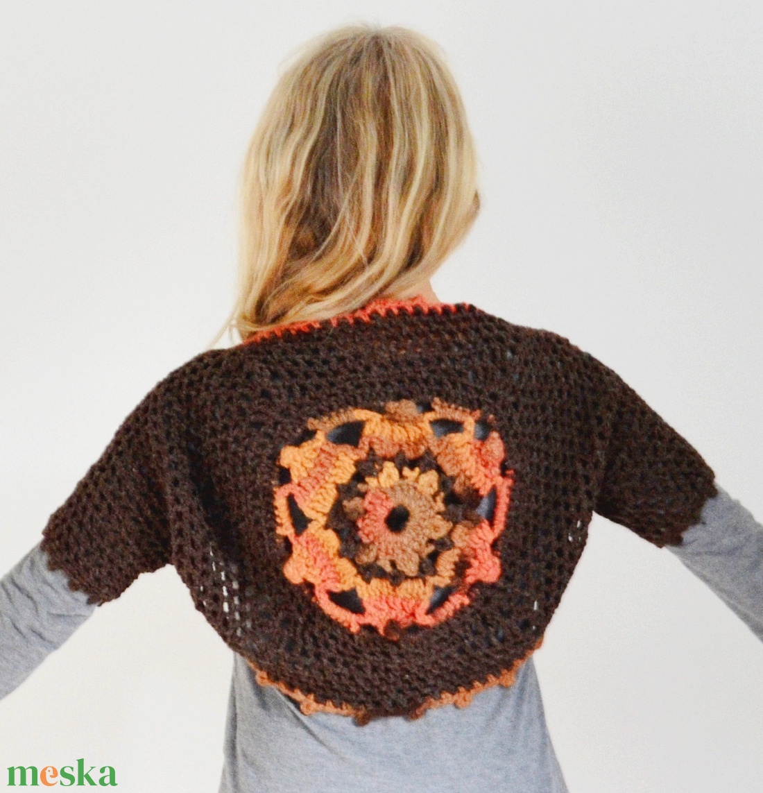 Barna - pasztell mandala - horgolt buborék boleró narancsvörös mandala mintával. - ruha & divat - női ruha - bolero - Meska.hu Barna - pasztell mandala - horgolt buborék boleró narancsvörös mandala mintával. - ruha & divat - női ruha - bolero - Meska.hu