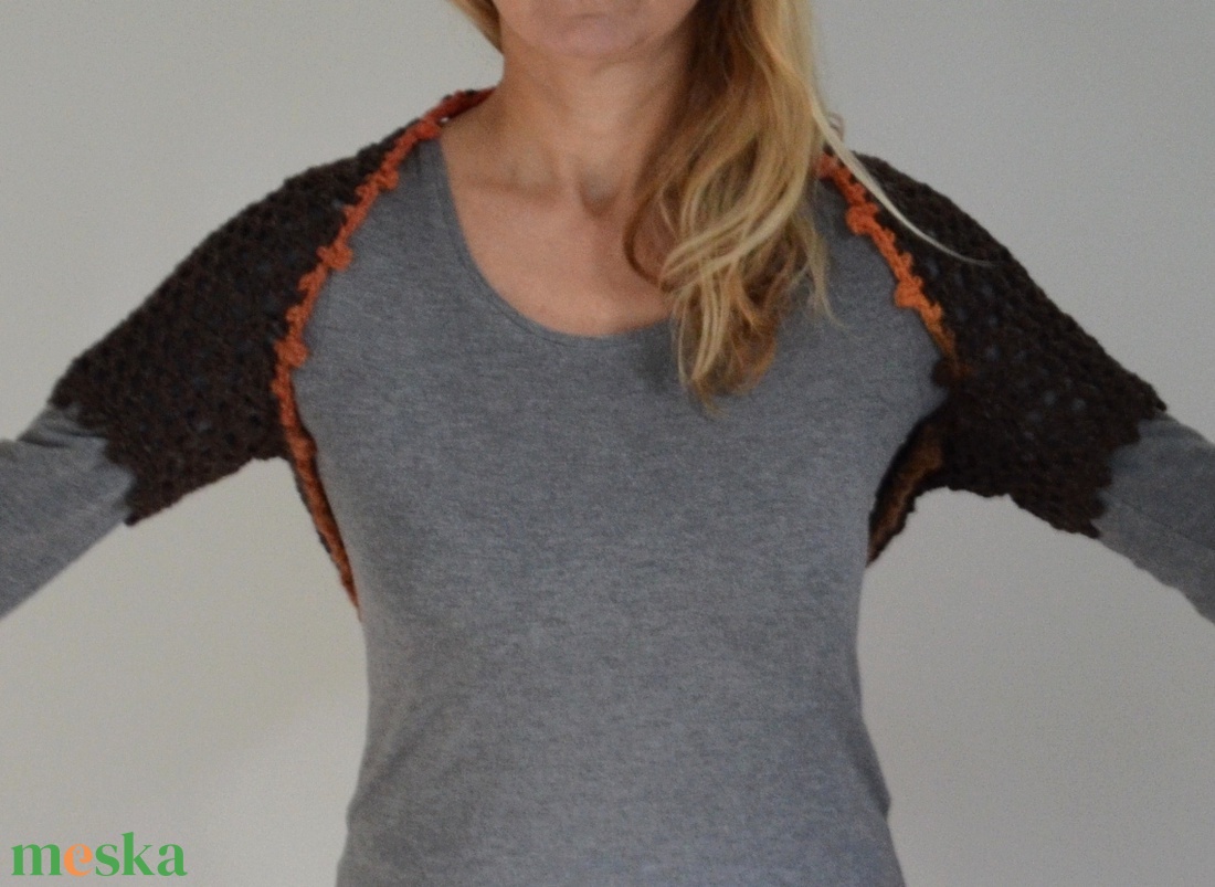 Barna - pasztell mandala - horgolt buborék boleró narancsvörös mandala mintával. - ruha & divat - női ruha - bolero - Meska.hu Barna - pasztell mandala - horgolt buborék boleró narancsvörös mandala mintával. - ruha & divat - női ruha - bolero - Meska.hu