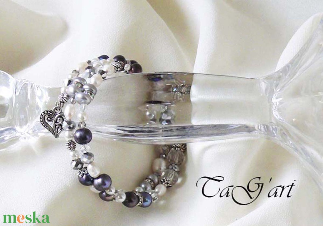 Felhő karperec  ajándék, különleges, elegáns, klasszikus, nő, memóriadrótos, swarovski  - ékszer - karkötő - memóriadrótos karkötő - Meska.hu