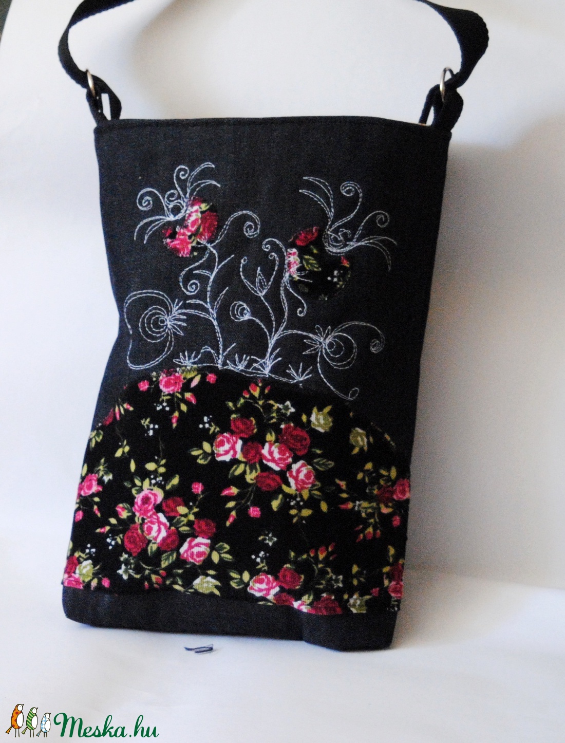 Marie-Claire rózsás hímzett táska -  - Meska.hu
