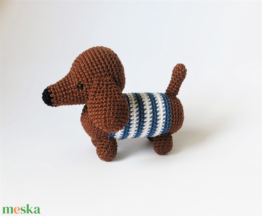 Horgolt tacskó kutya - játék & sport - plüssállat & játékfigura - kutya - Meska.hu Horgolt tacskó kutya - játék & sport - plüssállat & játékfigura - kutya - Meska.hu
