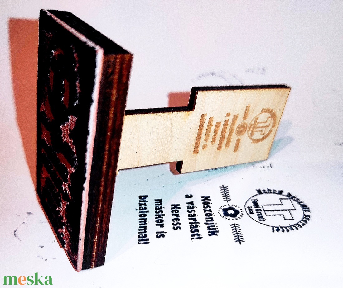 Pecsét, bélyegző személyre szabva - otthon & életmód - papír, írószer - pecsétek - pecsétnyomó, bélyegző - Meska.hu Pecsét, bélyegző személyre szabva - otthon & életmód - papír, írószer - pecsétek - pecsétnyomó, bélyegző - Meska.hu