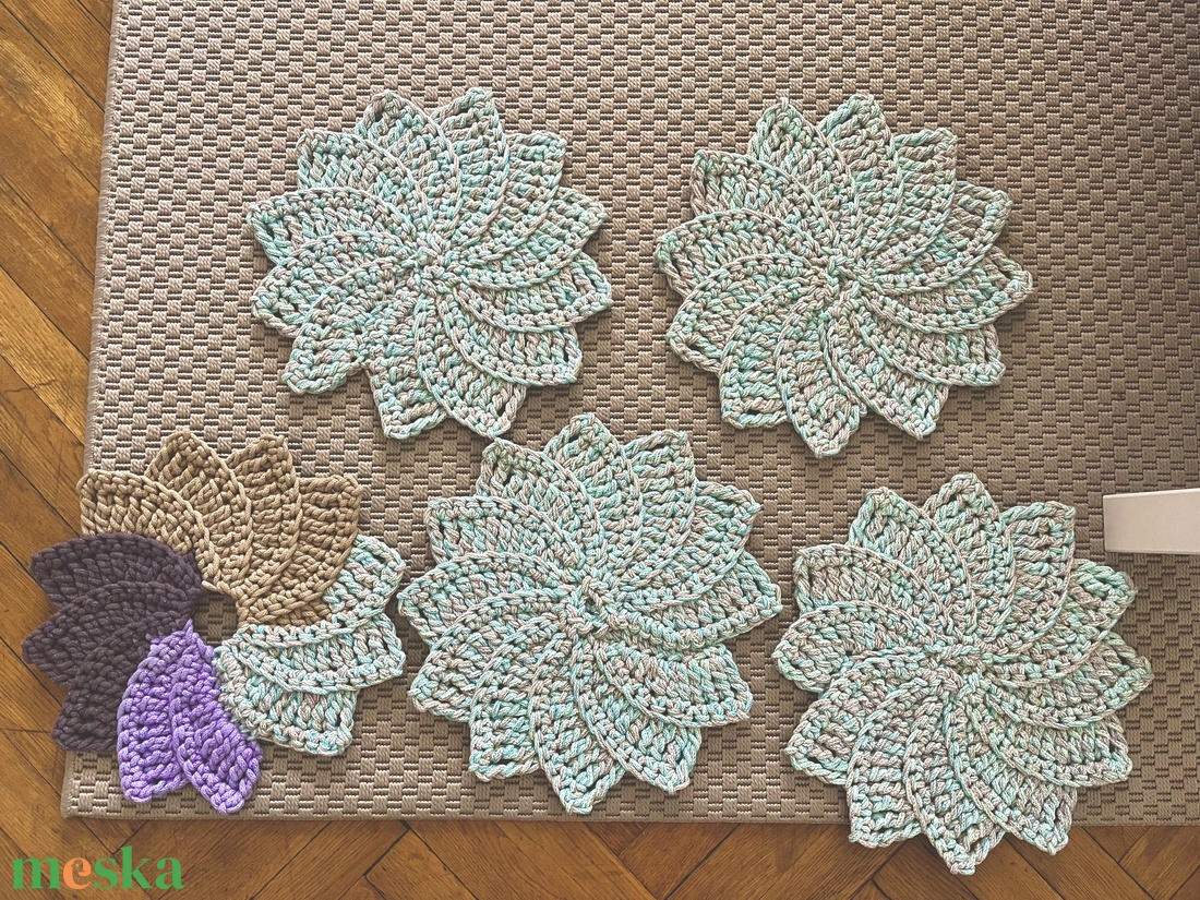 Horgolt 4 db-os alátét és mécses tartó ajándékba  - kellékek & szerszámok - dekorációs kellékek - egyéb kellékek - Meska.hu Horgolt 4 db-os alátét és mécses tartó ajándékba  - kellékek & szerszámok - dekorációs kellékek - egyéb kellékek - Meska.hu