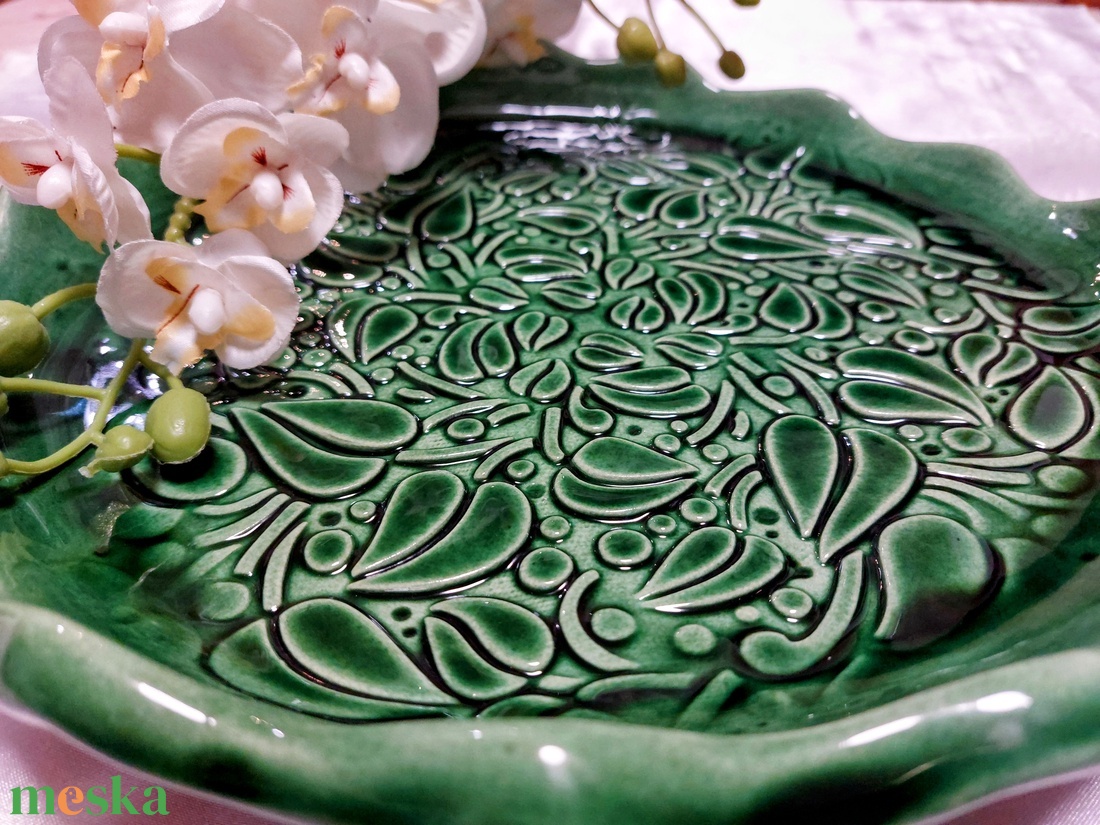 Zöld színű óriás tál, szervírozó tál, gyümölcstál  - esküvő - dekoráció - tálalás - Meska.hu