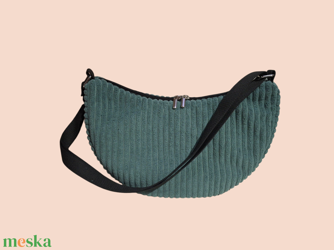 Sötétmenta oldaltáska - táska & tok - kézitáska & válltáska - vállon átvethető táska - Meska.hu