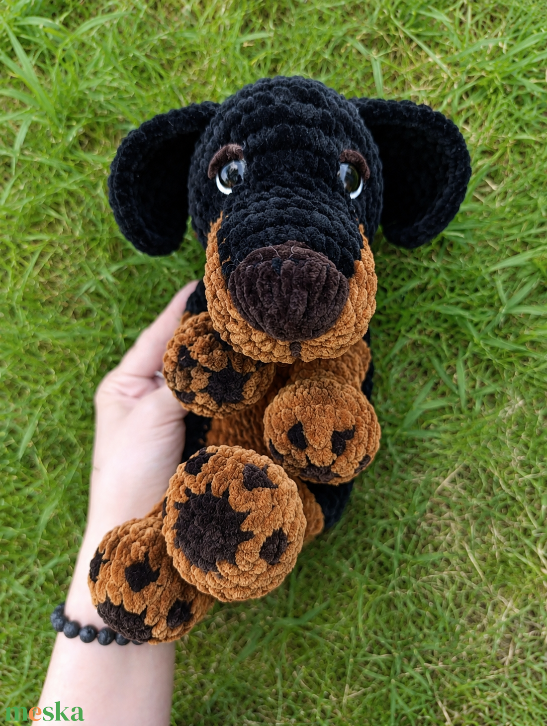Szundi plüss tacskó horgolásminta amigurumi  - diy (csináld magad) - szabásminta, útmutató - horgolási minta - Meska.hu