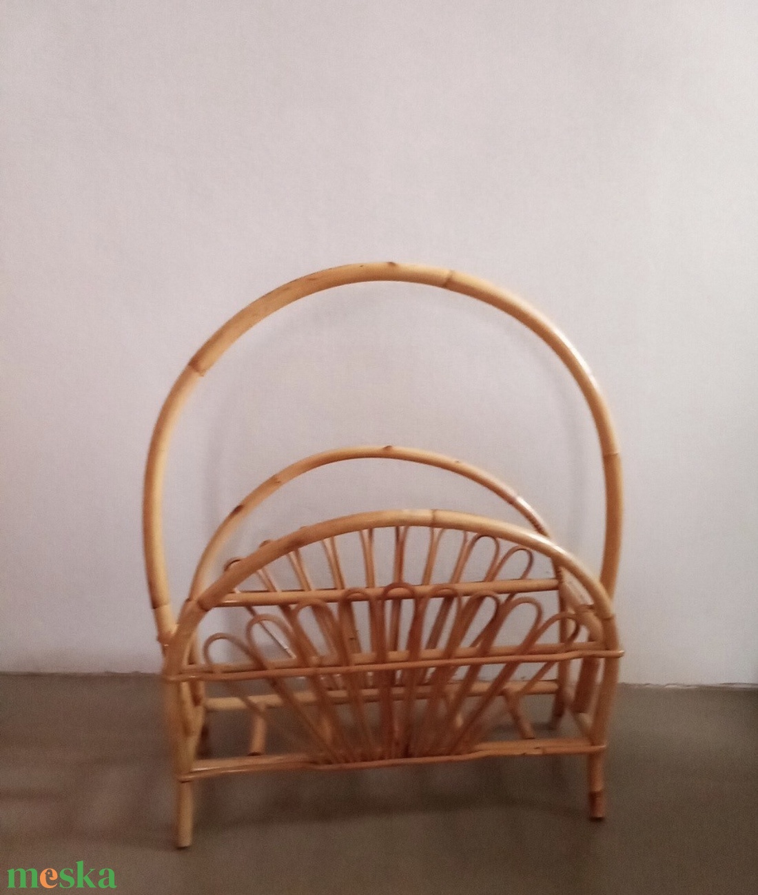 Rattan újságtartó - otthon & életmód - tárolás & rendszerezés - újságtartó - Meska.hu