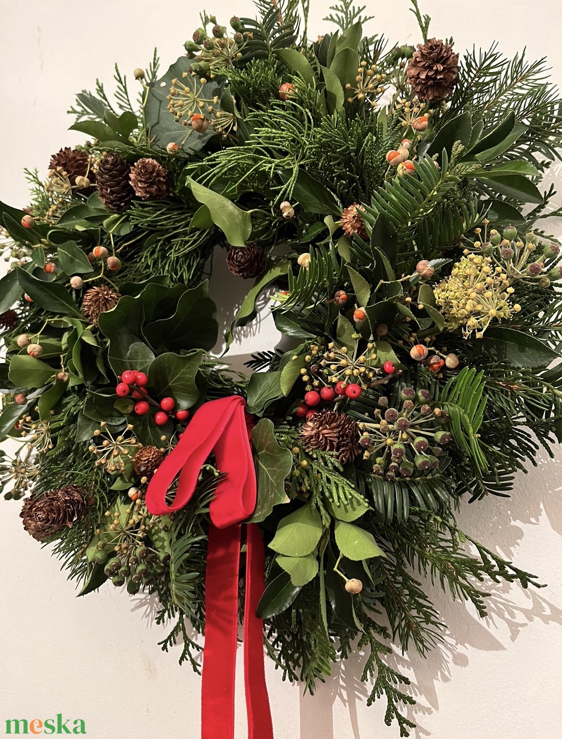 Hagyományos karácsonyi, ünnepi ajtódísz, koszorú - karácsony - karácsonyi lakásdekoráció - karácsonyi ajtódíszek - Meska.hu