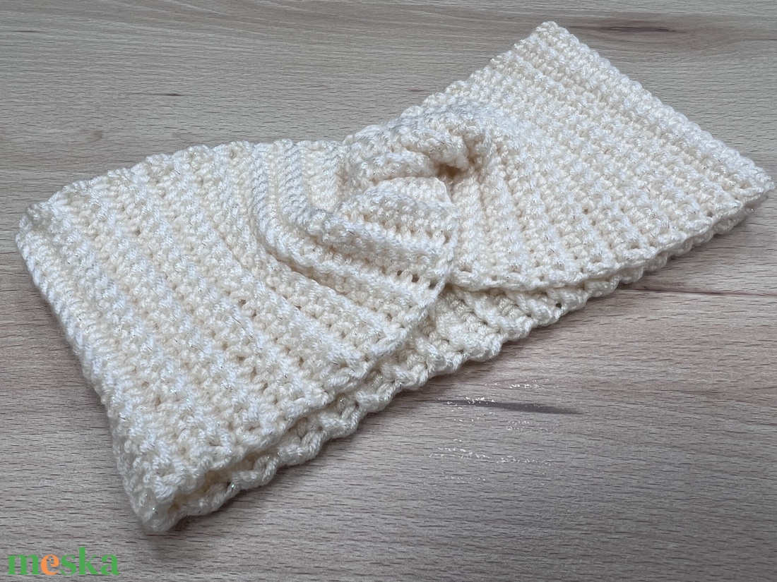 Horgolt fülvédő/fejpánt - ruha & divat - sál, sapka, kendő - fejpánt - Meska.hu