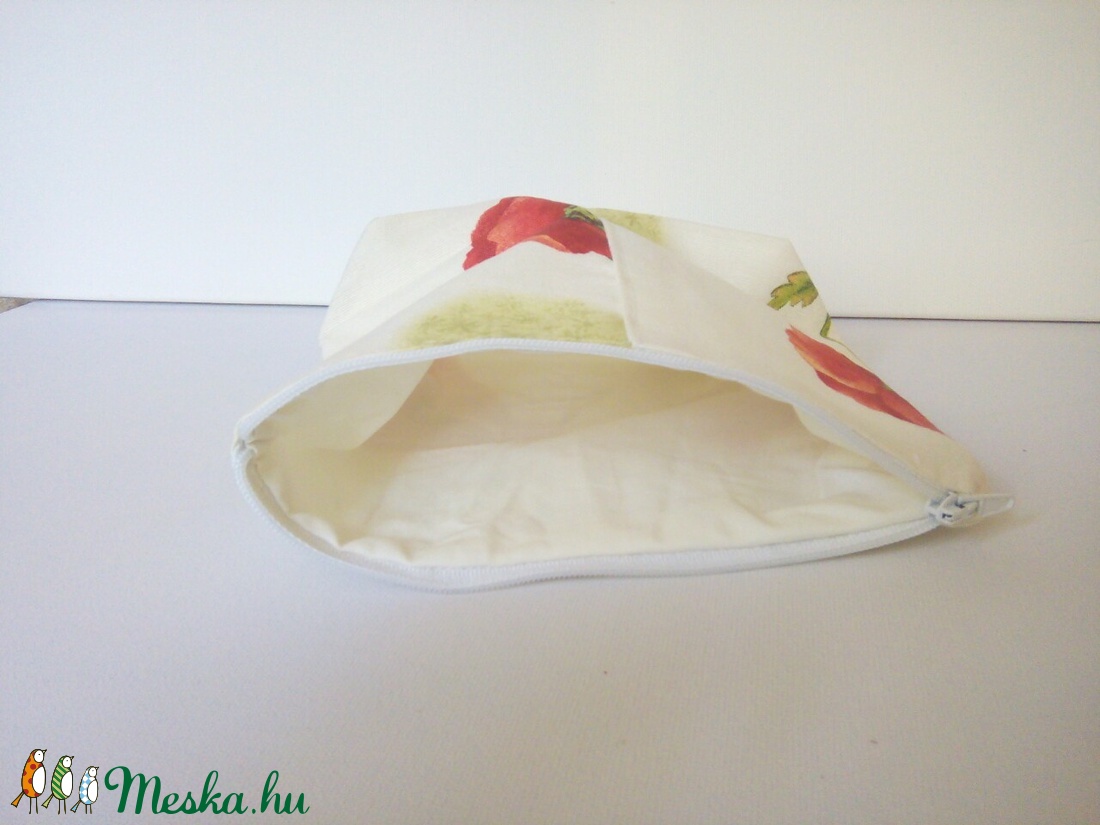 Pipacs mintás neszesszer -  - Meska.hu