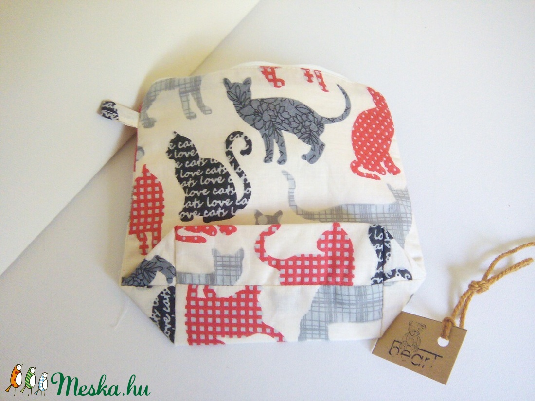 Cica mintás neszesszer -  - Meska.hu