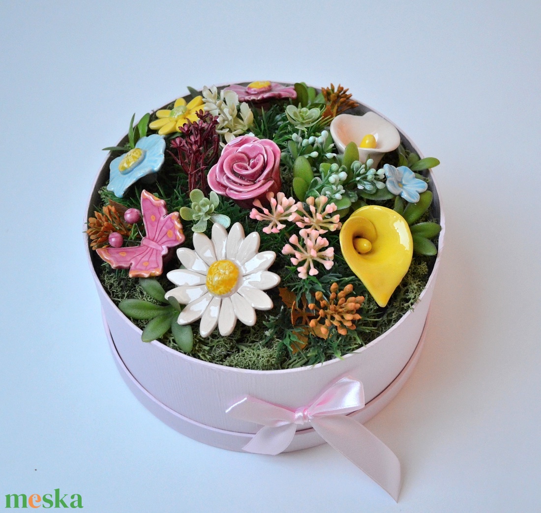 Kerámia virágcsokor, 9 darabos virágbox - otthon & életmód - dekoráció - virágdísz és tartó - csokor & virágdísz - Meska.hu Kerámia virágcsokor, 9 darabos virágbox - otthon & életmód - dekoráció - virágdísz és tartó - csokor & virágdísz - Meska.hu
